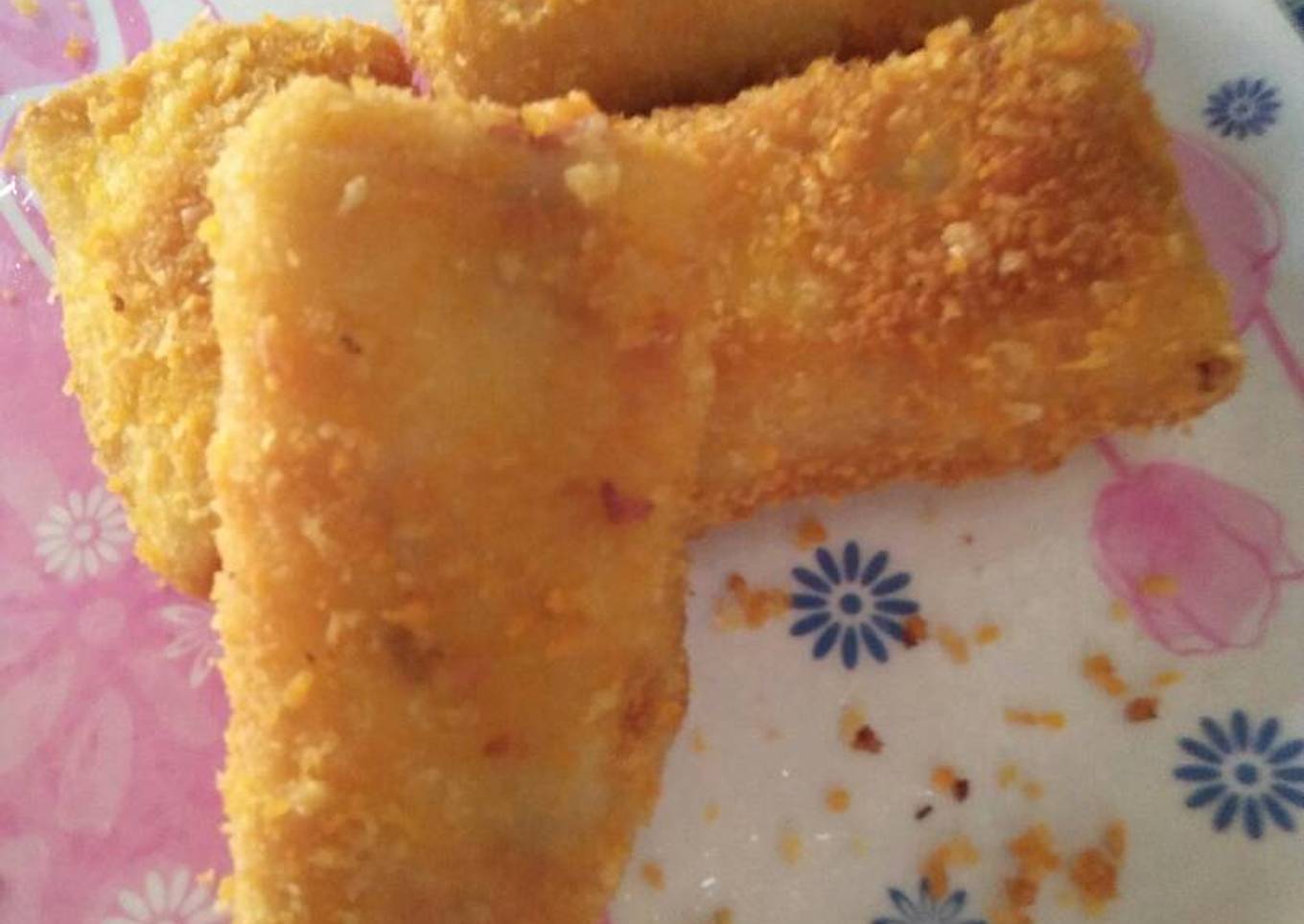 Risol mayo kornet sapi