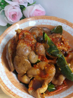 Foto resep Ampela Ati Tumis Daun Jeruk