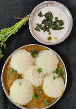 A picture of Rava idly sambar and chana dal and peanuts chutney.