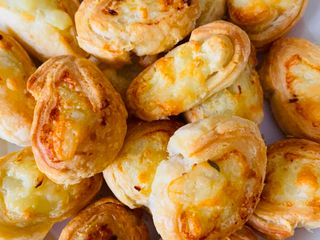 Puff pastry bites