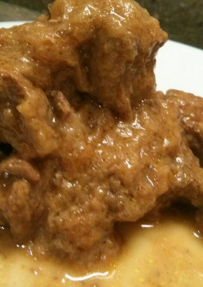 Una foto de Carne guisada con nata