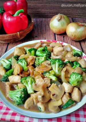 Foto resep Tumis brokoli ayam jamur