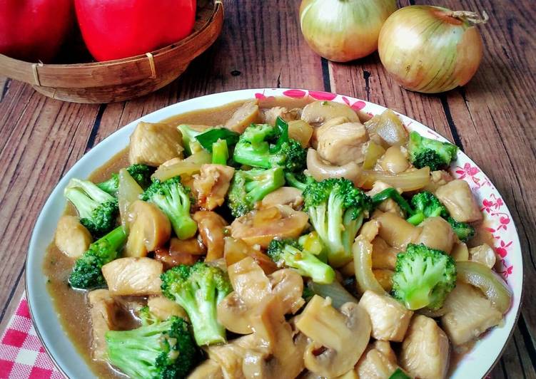 Rahasia Membuat Tumis brokoli ayam jamur yang Bisa Manjain Lidah!