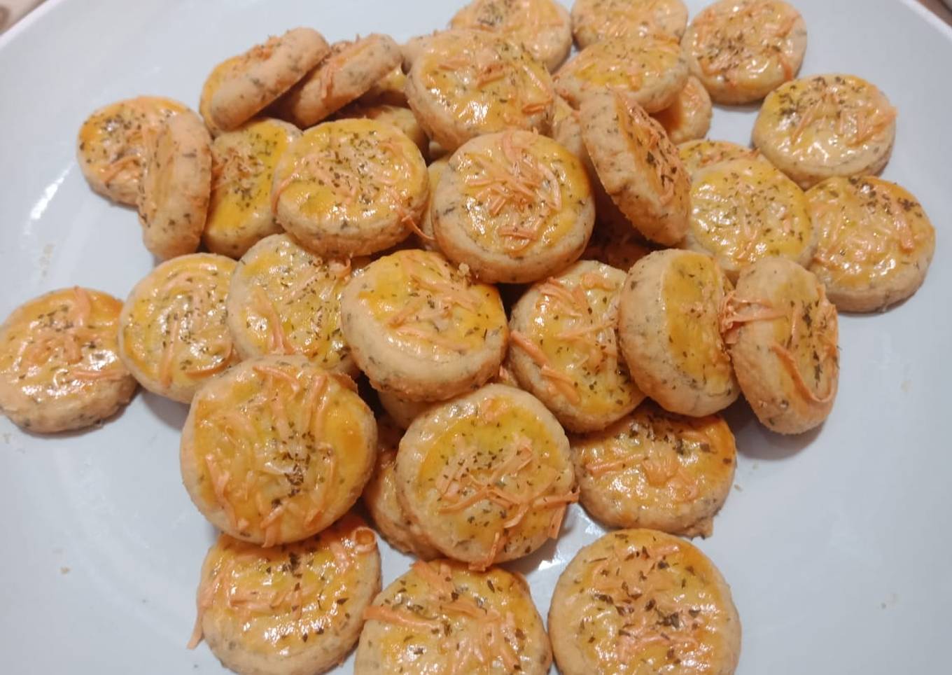 Garlic Cheese Cookies (eggless)