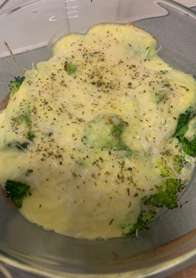 Una foto de Brócoli con gratín de calabacín