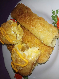 Foto resep Roti goreng isi sosis keju quick melt