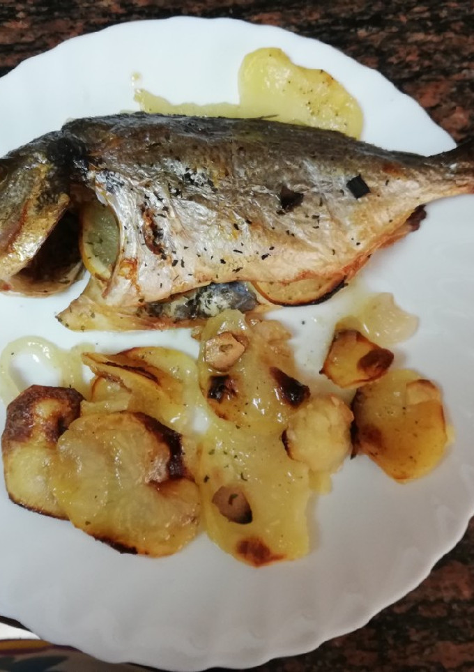 Una foto de Dorada al horno