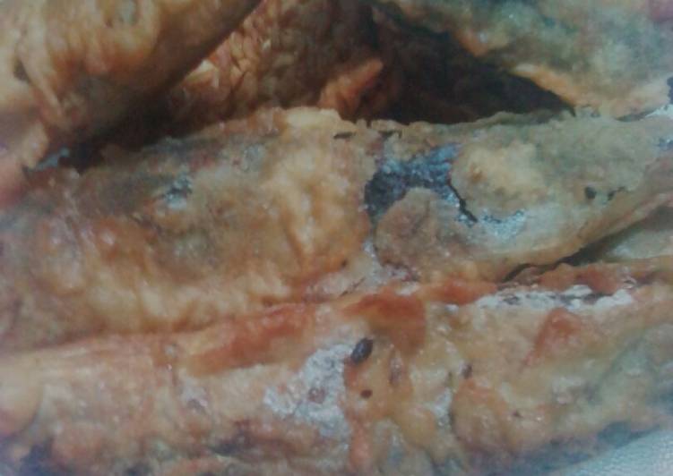 Ikan pindang balut terigu renyah gurih