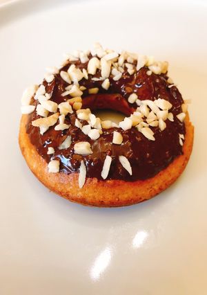 Φωτογραφία της συνταγής Peanut butter chocolate glaze donuts
