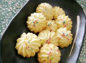 Hình của món Danish Butter Cookies (bánh quy bơ kiểu Đan Mạch).