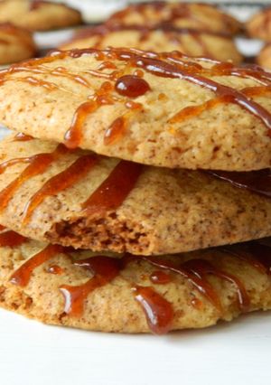 Una foto de Galletas de jengibre y caramelo picante
