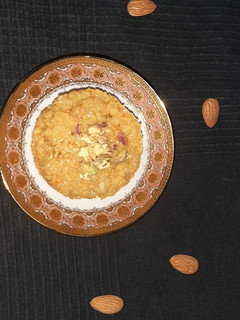 બદામ નો હલવો(badam no halvo in Gujarati) રેસીપી મુખ્ય ફોટો