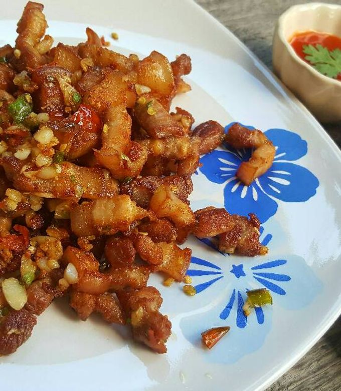 รูปของ หมูสามชั้นผัดพริกเกลือ