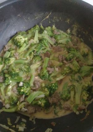 Foto resep brokoli tumis dg saus telur asin