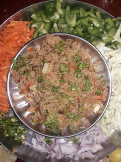 चाइनीस फ्राइड राइस (chinese fried rice recipe in Hindi) रेसिपी मुख्य फोटो