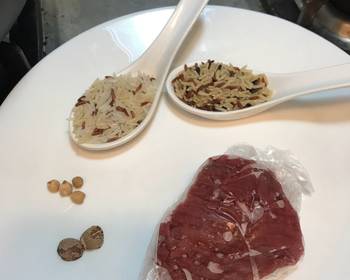 Popular Recipe Beef porridge with lotus seed and chickpea Yummy