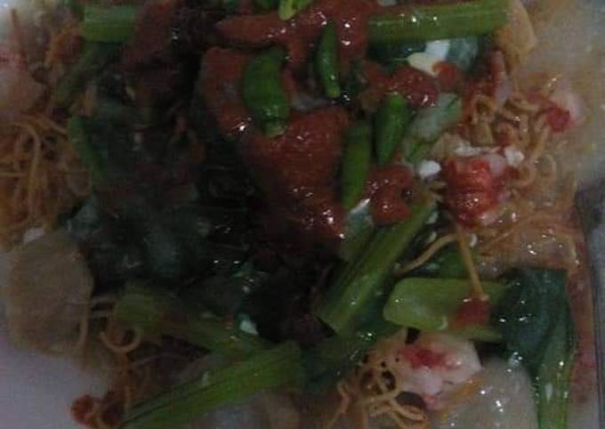 Mie titi makassar