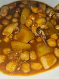 Garbanzos con frutos de mar