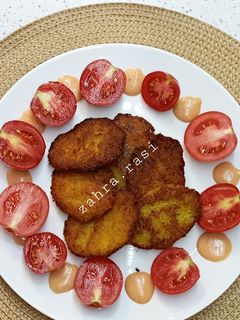 عکسی از دستور کتلت سیب زمینی و گوشت ترد و چیپسی