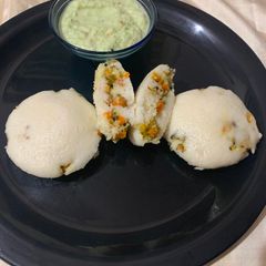 Stuffed Idli A picture of Stuffed Idli.