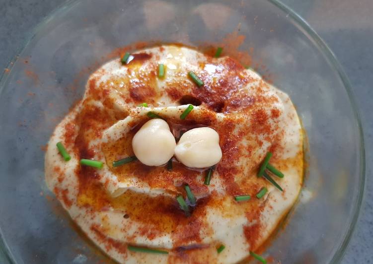 Hummus de garbanzos clásico