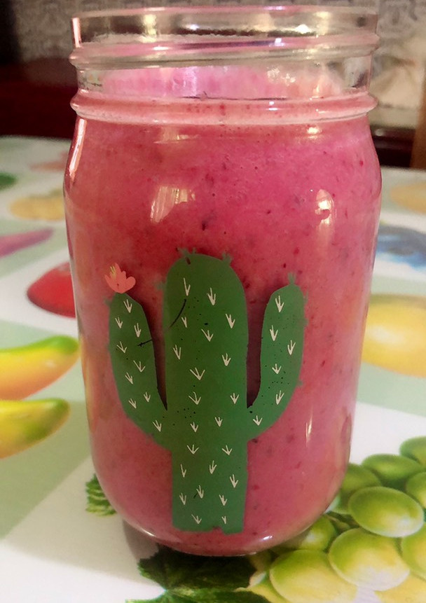 Una foto de Batido de frutos rojos