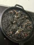 Arroz negro con chipirones