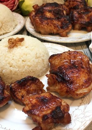 Hình của món Đùi gà nướng mật ong.