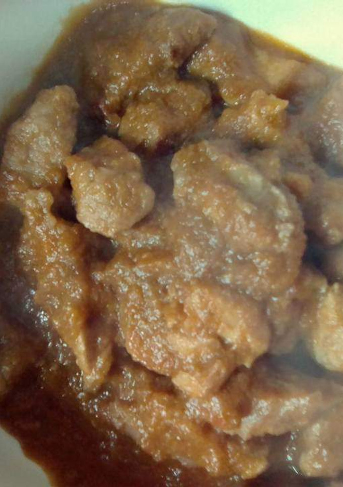Una foto de Carne en salsa