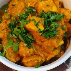 A picture of Vegetable kolhapuri.