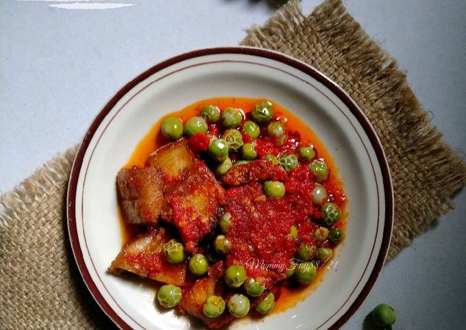 Sambalado Ikan Asin Tenggiri Rimbang