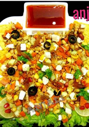 A picture of Crunchy Munchy protein salad with Nachos.