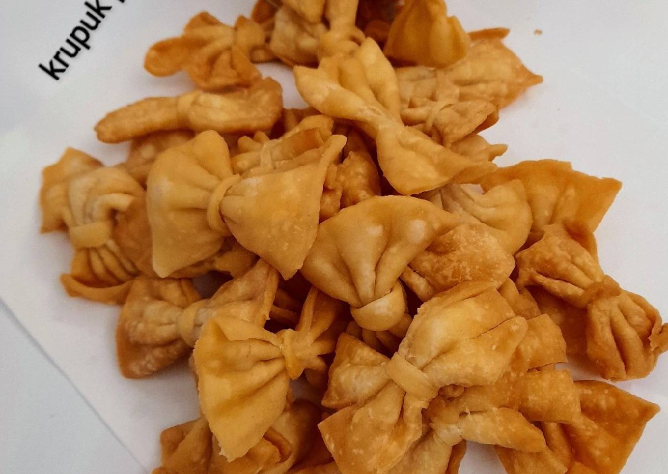 Krupuk pangsit