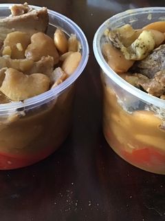 A picture of California Farm Garden Tomato Bean Stew.