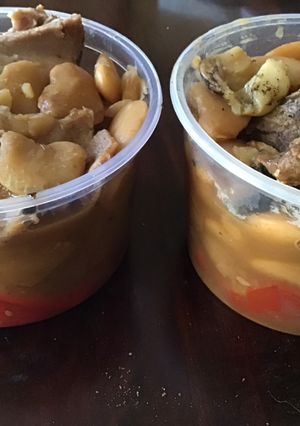 A picture of California Farm Garden Tomato Bean Stew.