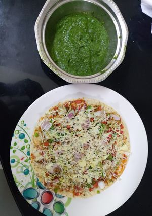 A picture of Veg pizza.