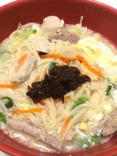 👩🏻‍🍳貢丸蔬菜家常湯麵 的食譜成品照片
