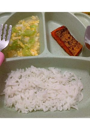 Foto resep Salmon dan Sayur Gambas (Oyong) Telur Anak 1 Tahun+