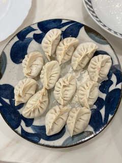 A picture of Pork and Cabbage Dumplings.