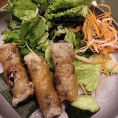 A picture of Vegetarian Spring Roll.