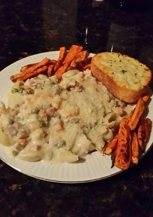 A picture of Brad's lobster thermidor over pasta.