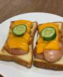 Bánh mì xúc xích Phomai