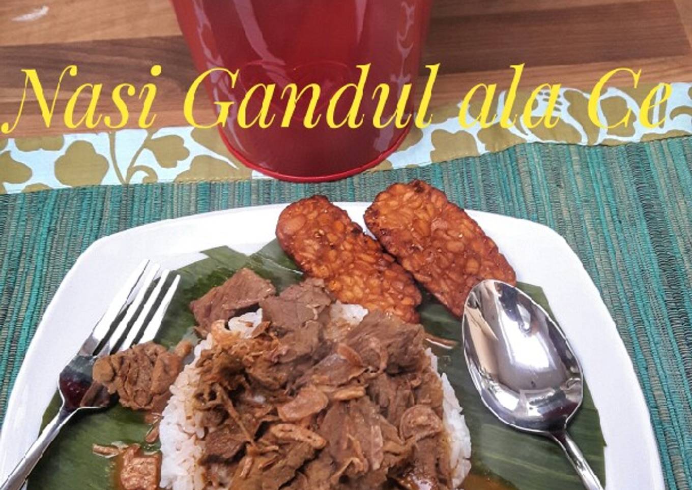 Nasi Gandul bumbu rendang