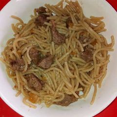 A picture of Spaghetti and beef.