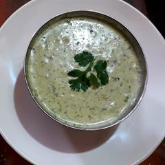 A picture of Coconut chutney.