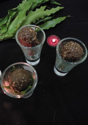 A picture of Choco crunch balls.