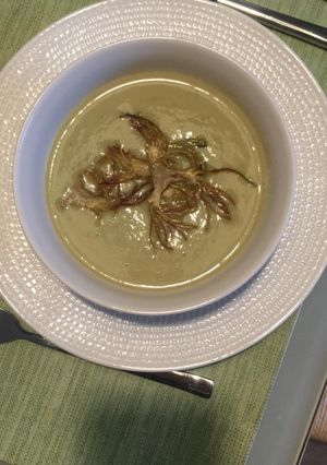 Una foto de Crema de alcachofas