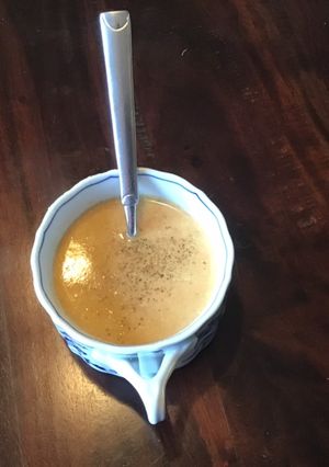 A picture of California Farm Winter Carrot Soup.