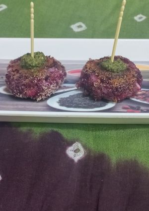 A picture of Beetroot Cutlet.