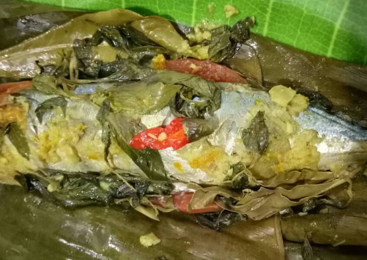 Bahan memasak 🌻Pepes 🐠 kembung banjar 🐠 yang Enak